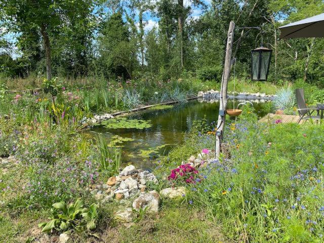 Bed and Breakfast Le Moulin Scalagrand Mazieres  Экстерьер фото