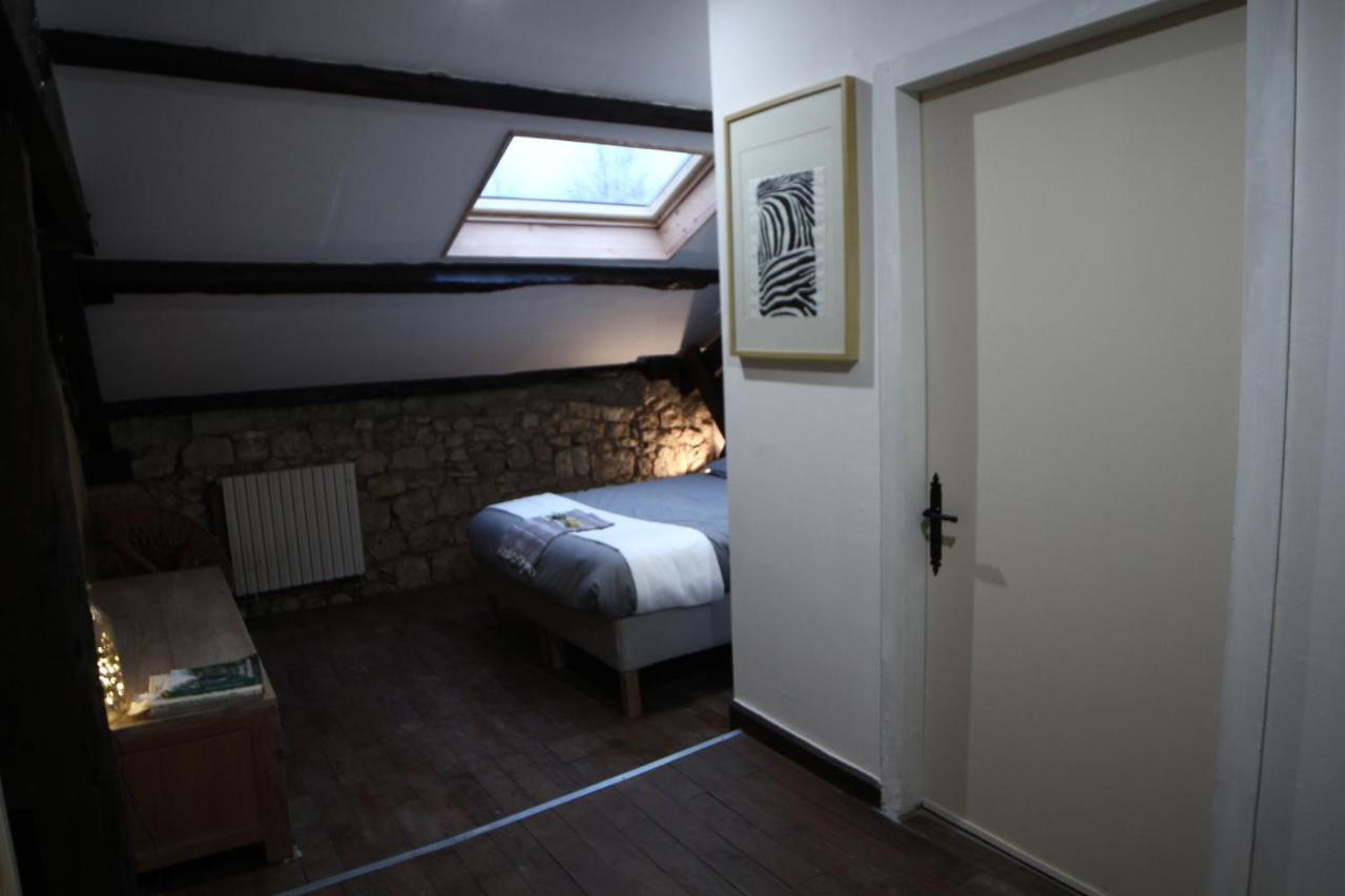 Bed and Breakfast Le Moulin Scalagrand Mazieres  Экстерьер фото